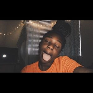 Meet your Posher, Raven